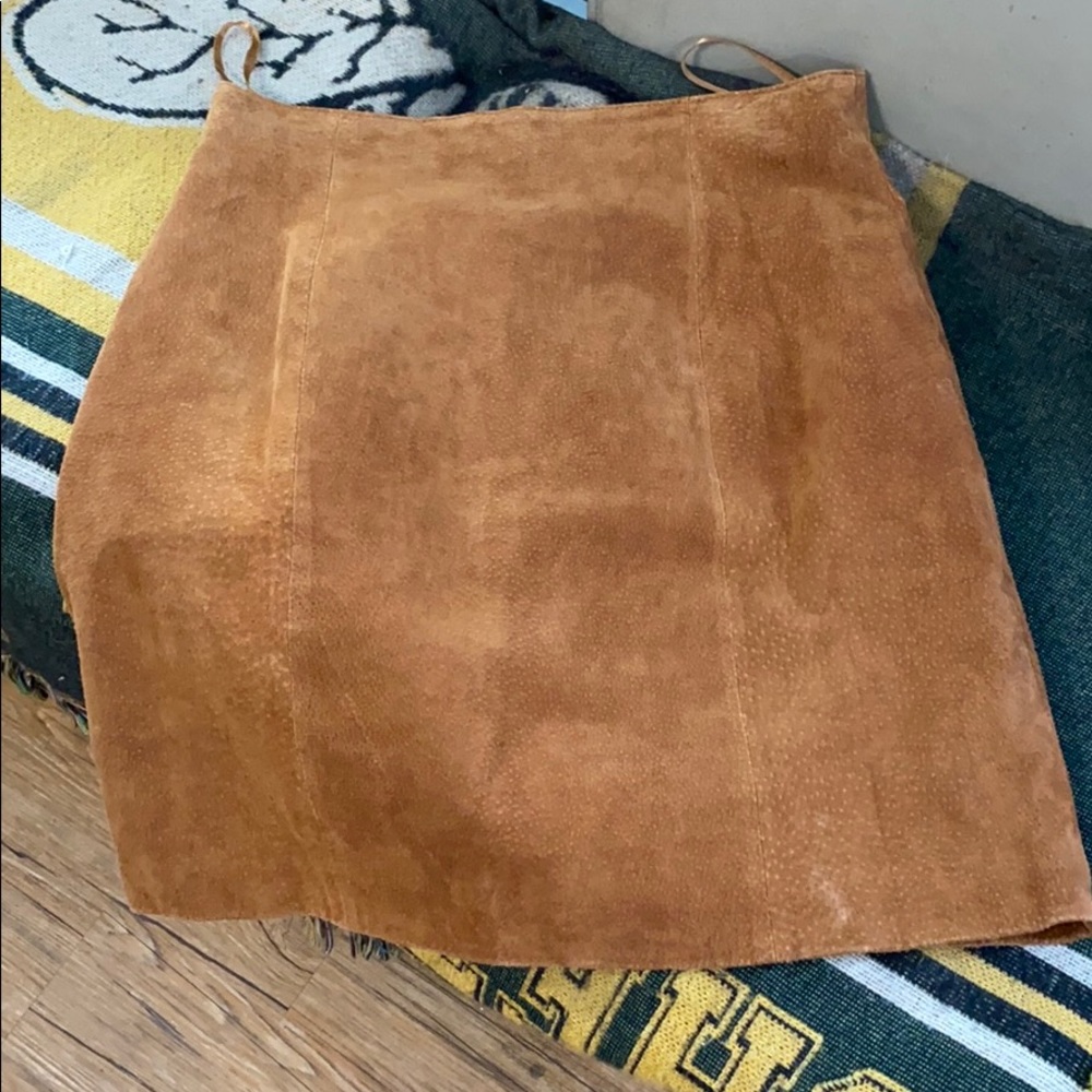 Wilson’s Leather brown suede skirt